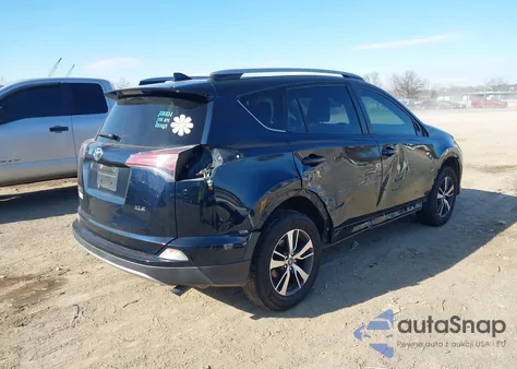 2018 Toyota Rav4 Xle z USA, uszkodzony, nr VIN JTMWFREV2JD131488